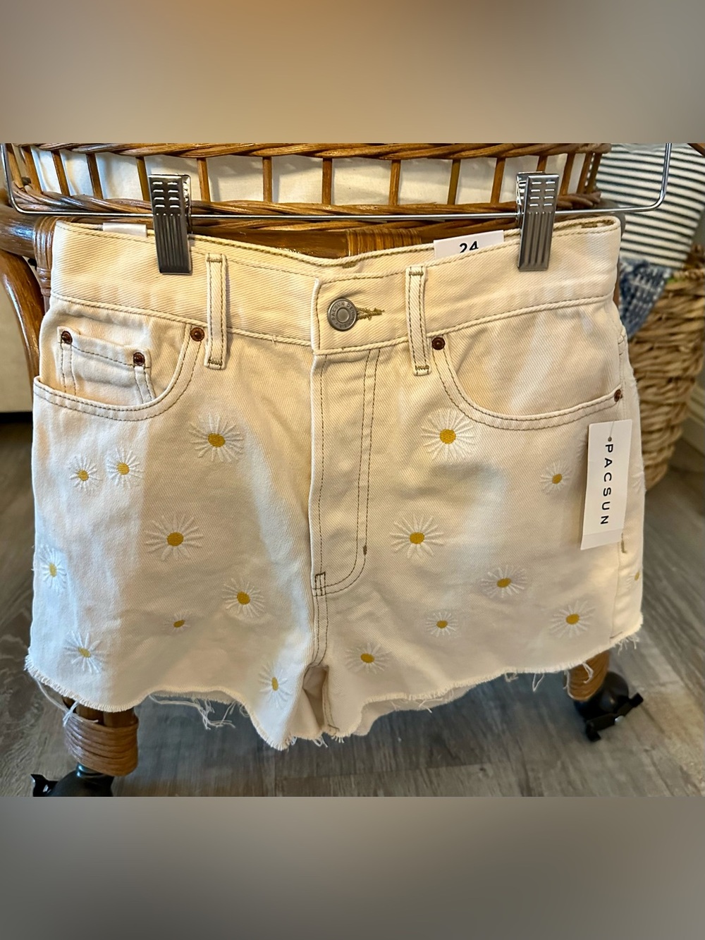 PacSun Cream Daisy Embroidered Denim Shorts